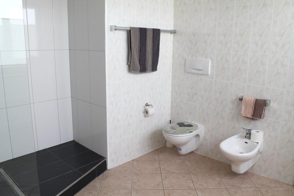 Apartment Kampus Penthouse Düsseldorf