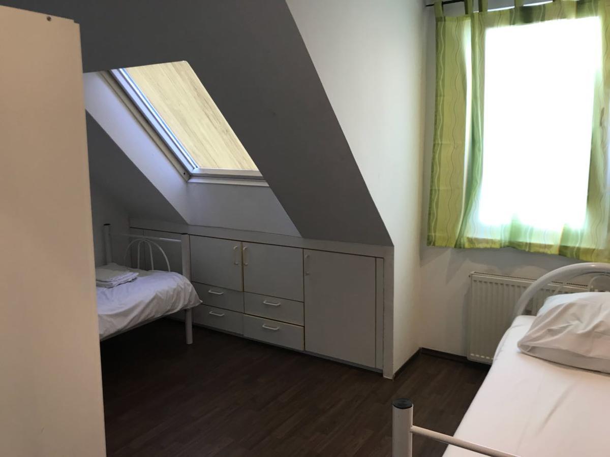 Kampus Penthouse Apartment Düsseldorf